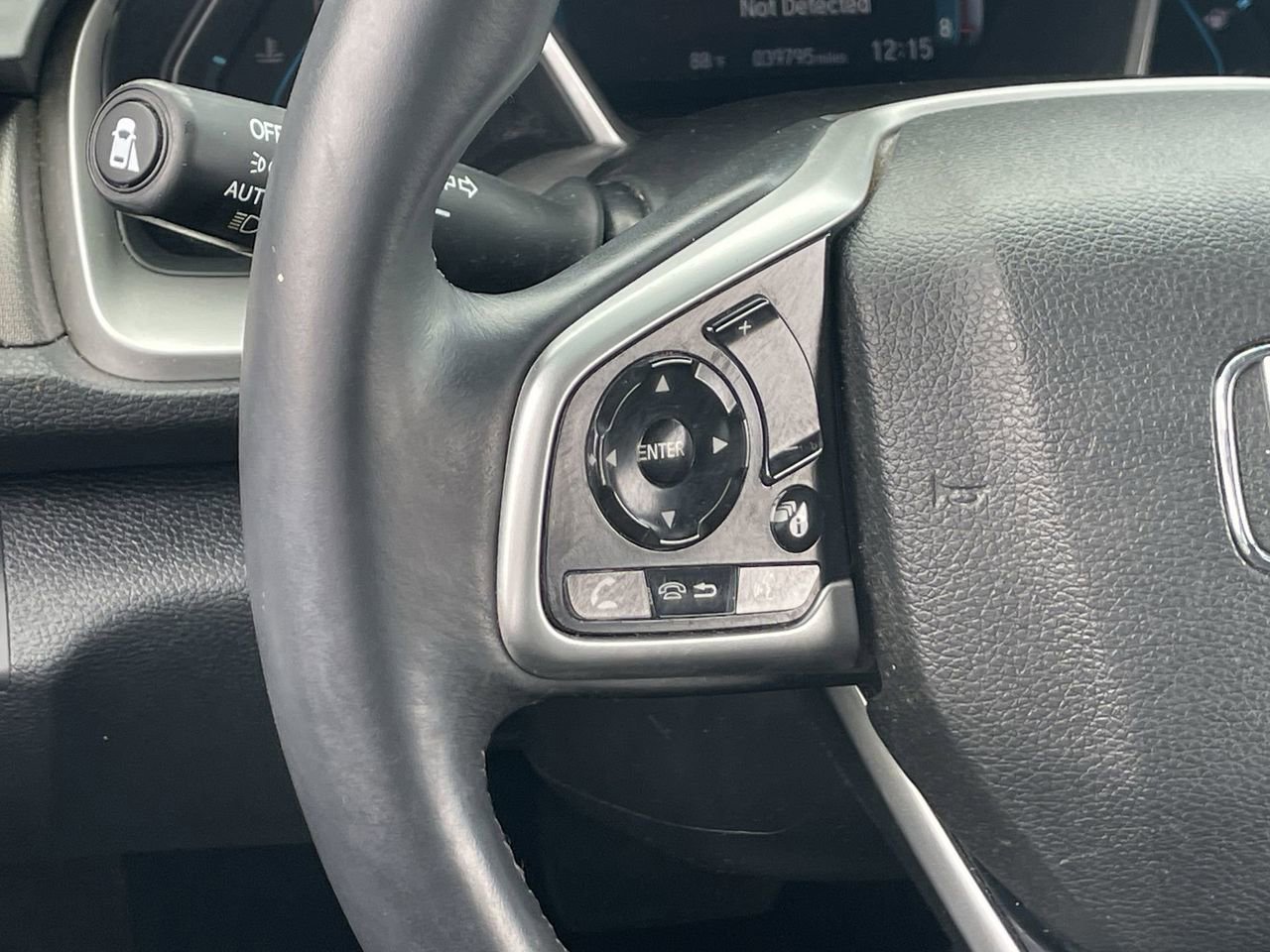 Used 2020 Honda Civic EX image 22