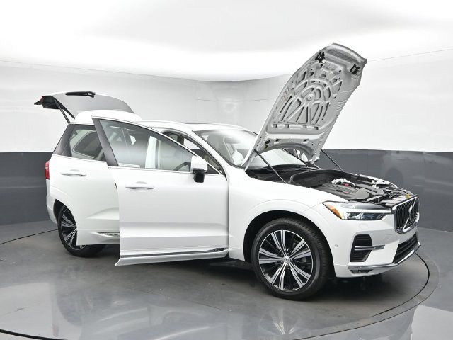 Used 2023 Volvo XC60 B5 Plus w/ Protection Package Premier FWD image 51
