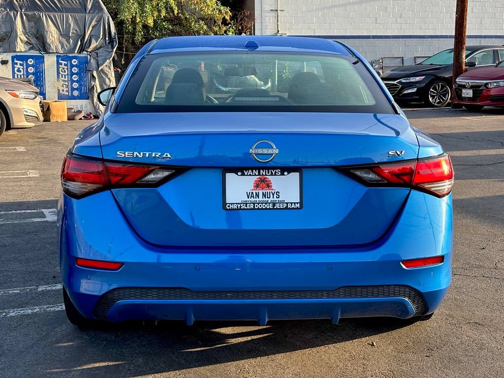 Used 2024 Nissan Sentra SV FWD image 4