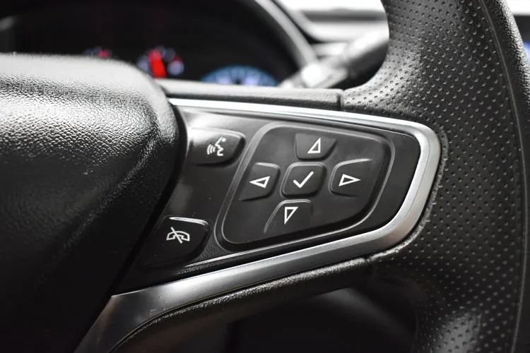 Used 2023 Chevrolet Malibu LT FWD image 23