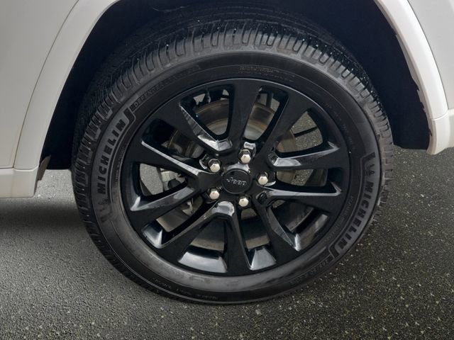 Used 2019 Jeep Grand Cherokee Altitude AWD/4WD image 34