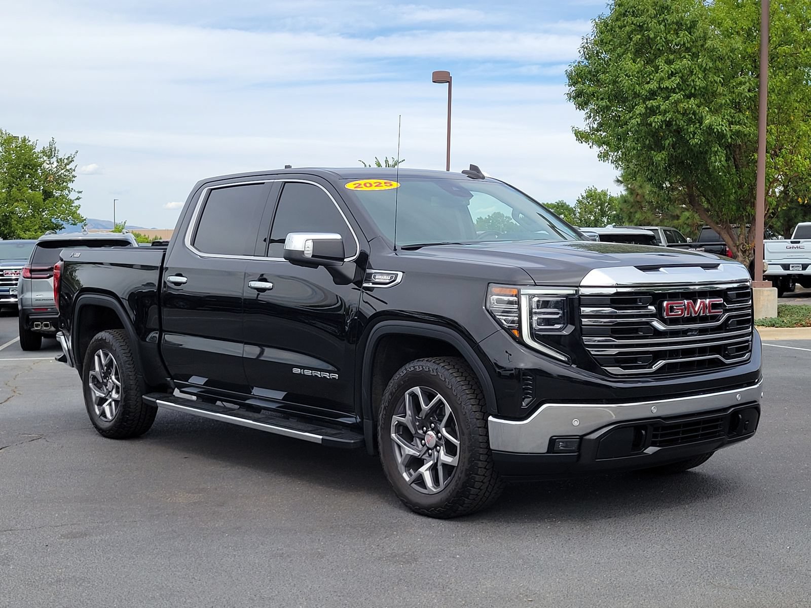 Used 2025 GMC Sierra 1500 SLT w/ SLT Premium Plus Package