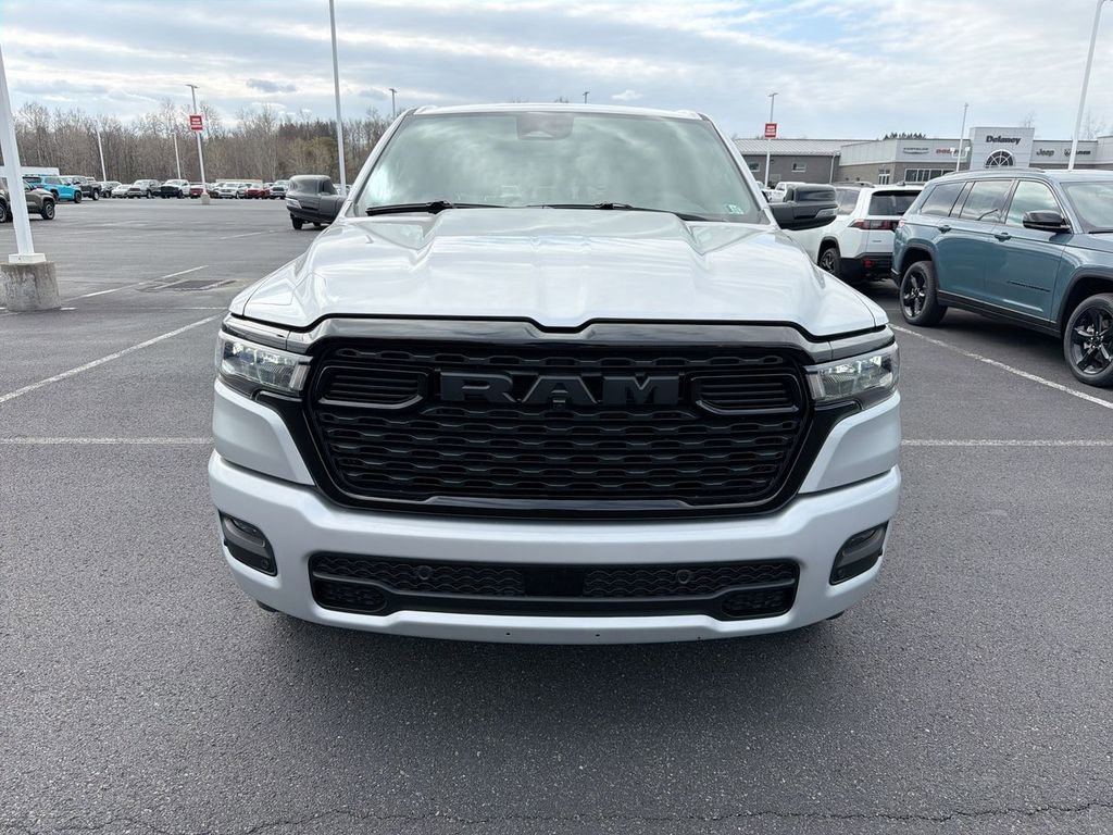 New 2026 RAM 1500 4x4 Crew Cab image 3