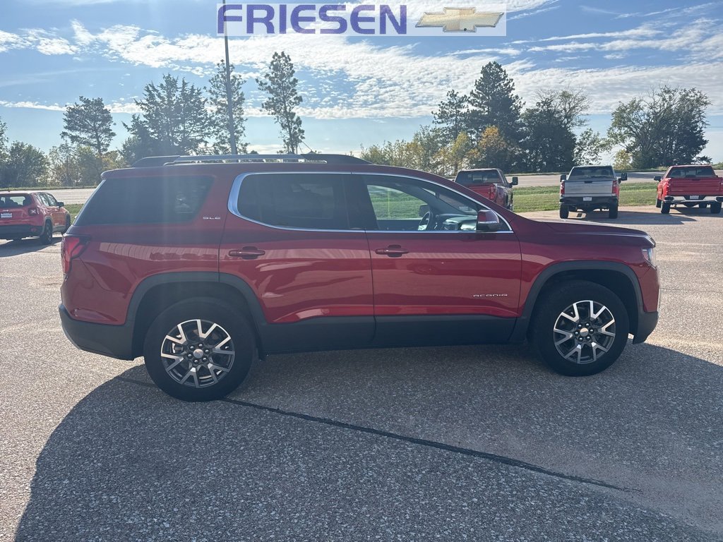 Used 2023 GMC Acadia SLE w/ Driver Convenience Package image 6