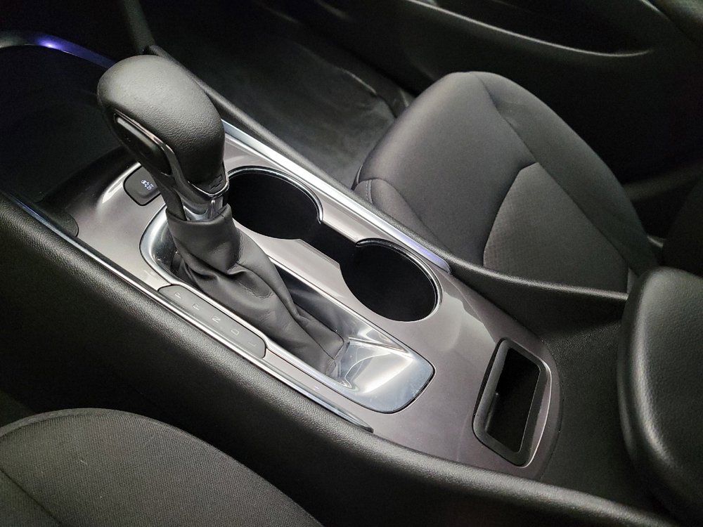 Used 2022 Chevrolet Malibu LS w/ Driver Confidence Package II FWD image 26