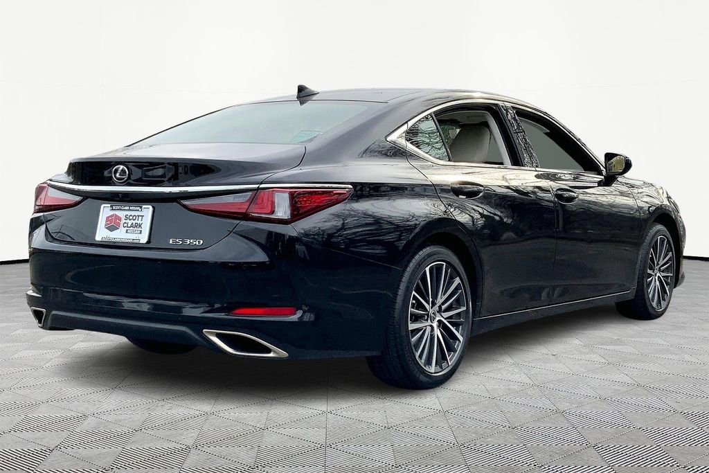 Used 2024 Lexus ES 350 w/ Premium Package image 5