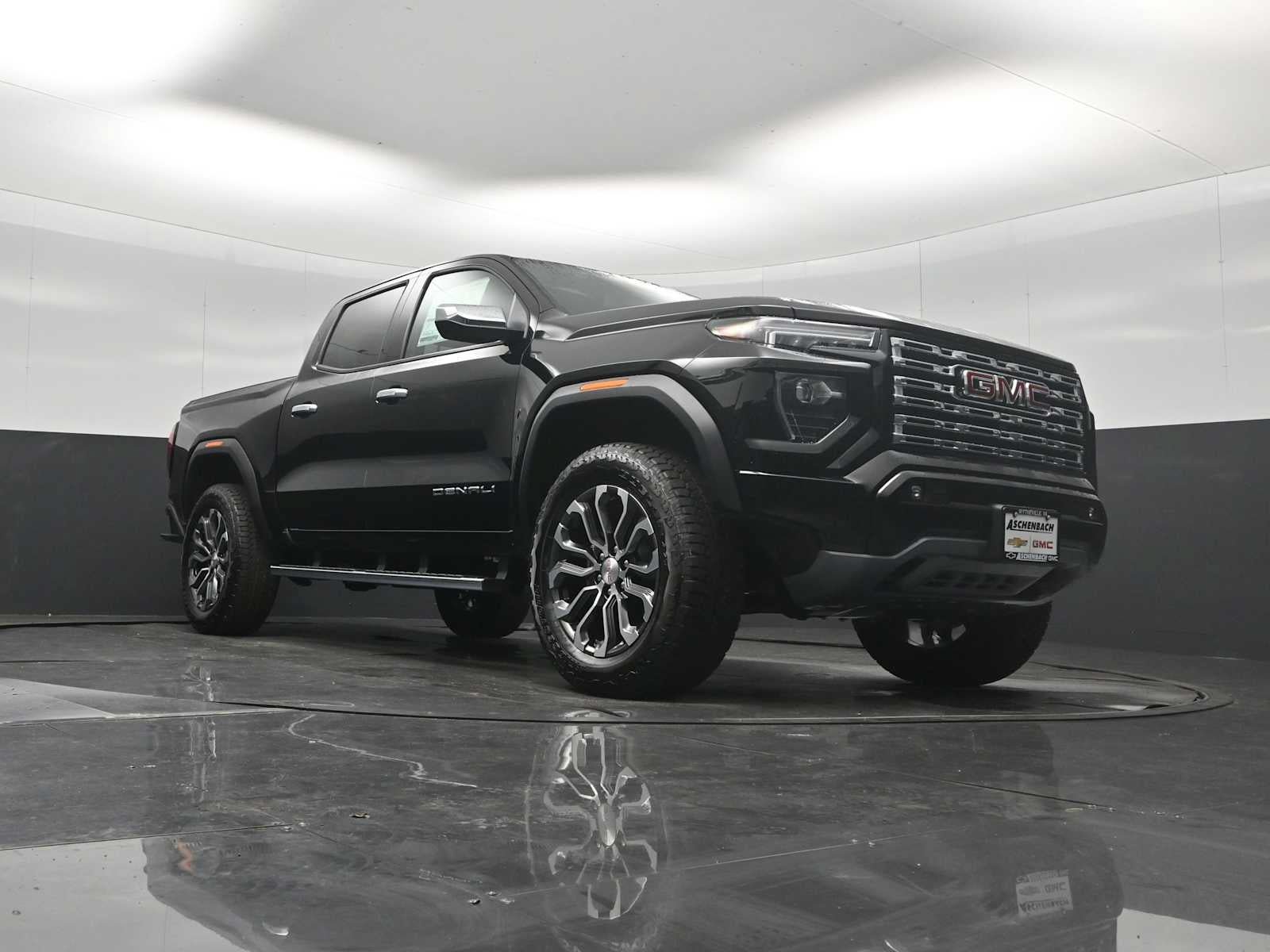 New 2026 GMC Canyon Denali AWD/4WD image 18