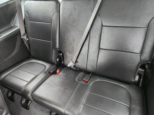 Used 2021 Chevrolet Traverse High Country w/ LPO, Floor Liner Package AWD/4WD image 35