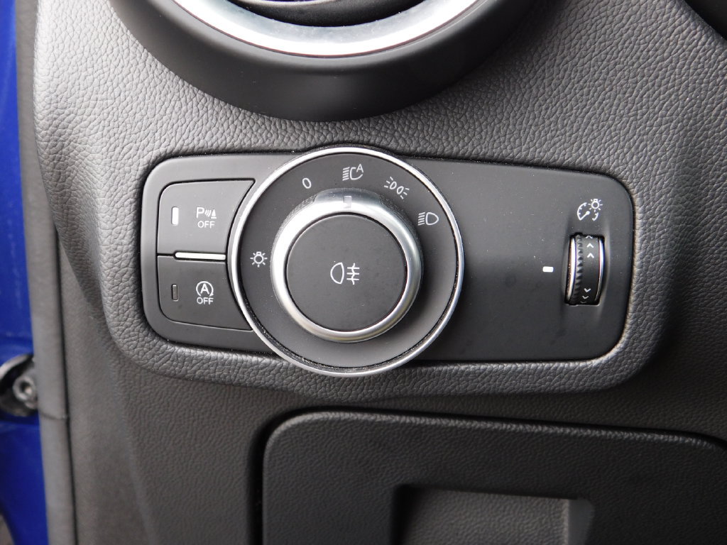 Used 2023 Alfa Romeo Stelvio Ti AWD/4WD image 26