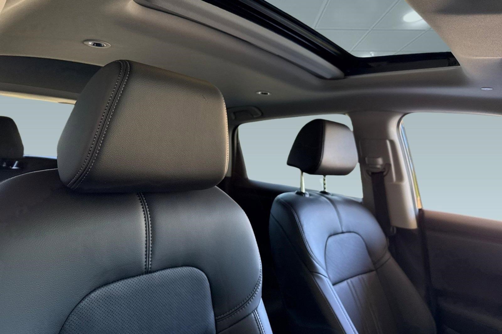 Certified 2026 Honda HR-V EX-L image 23