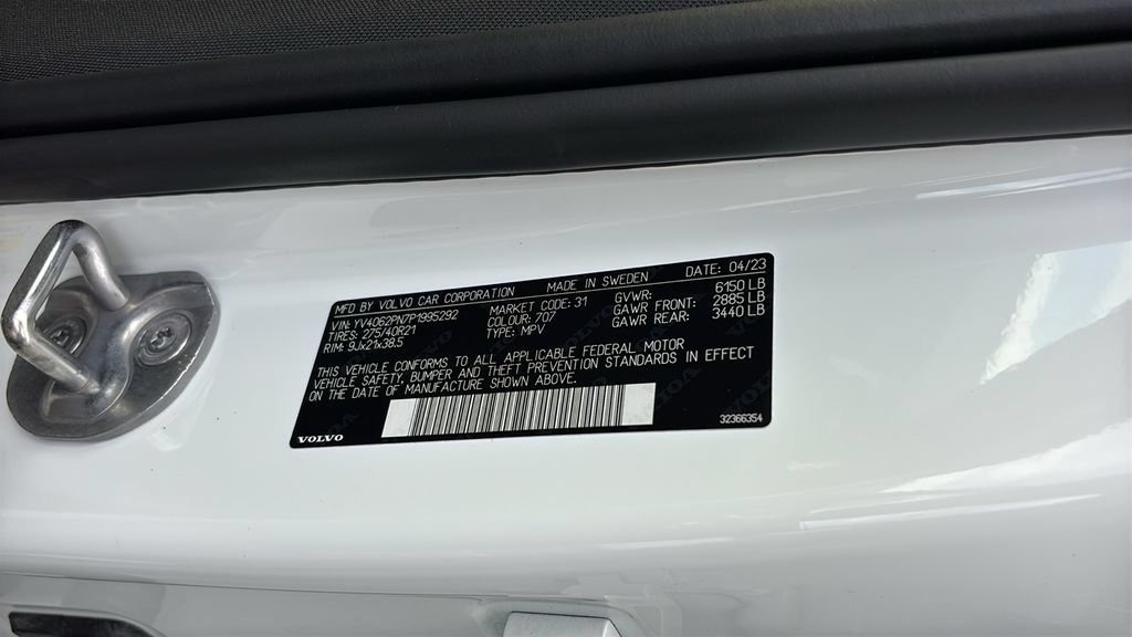 Certified 2023 Volvo XC90 B6 Plus w/ Protection Package AWD/4WD image 33