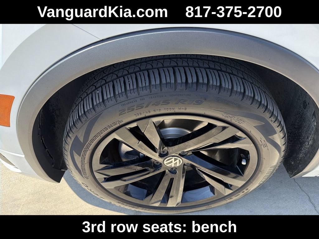 Used 2024 Volkswagen Tiguan SE R-Line w/ MDO Package, Three-Row FWD image 22