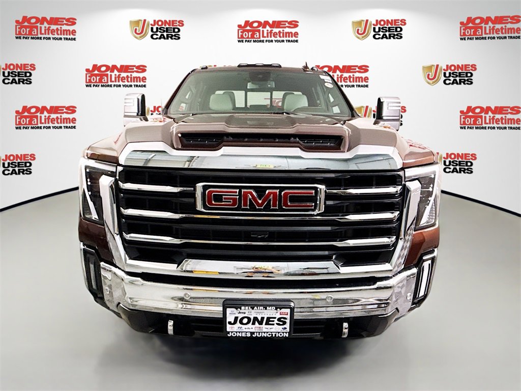 Used 2024 GMC Sierra 2500 SLT w/ SLT Premium Package image 13