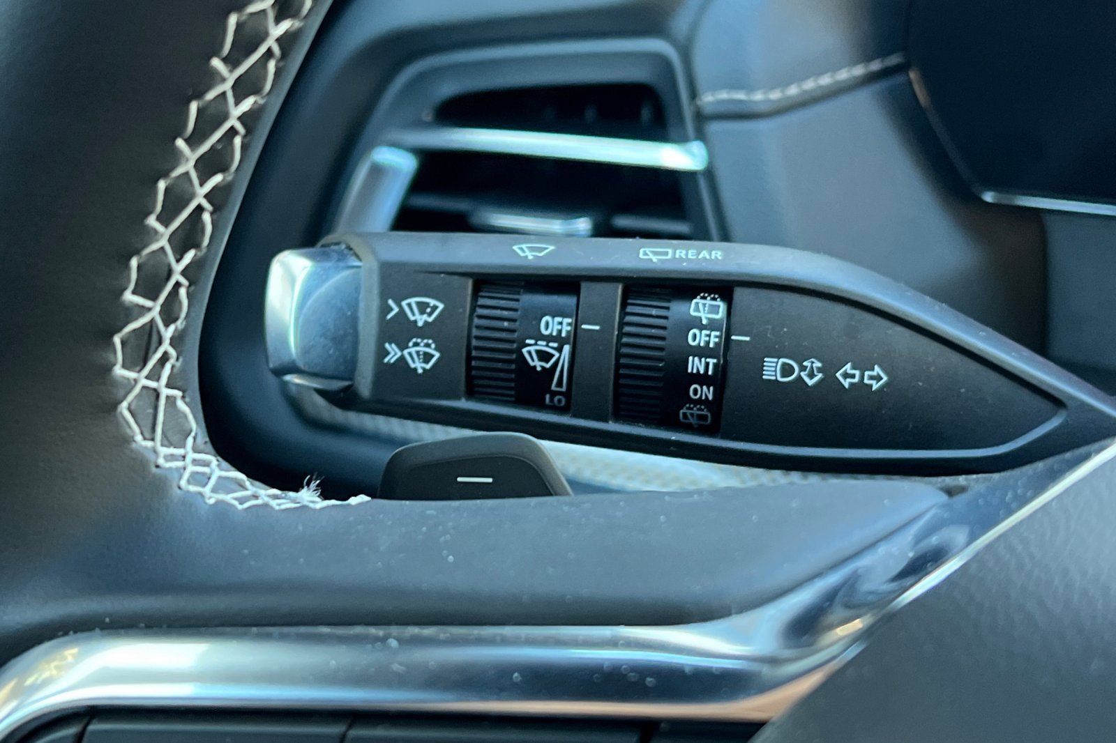 Certified 2025 Chevrolet Traverse High Country w/ LPO, Floor Liner Package image 37