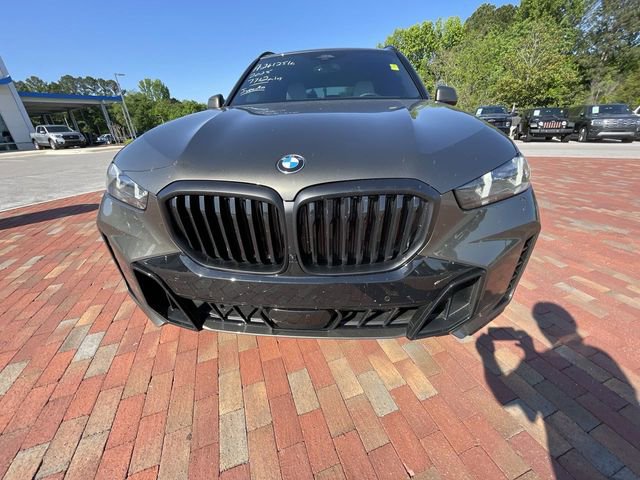 Used 2026 BMW X5 xDrive40i w/ M Sport Package AWD/4WD image 3