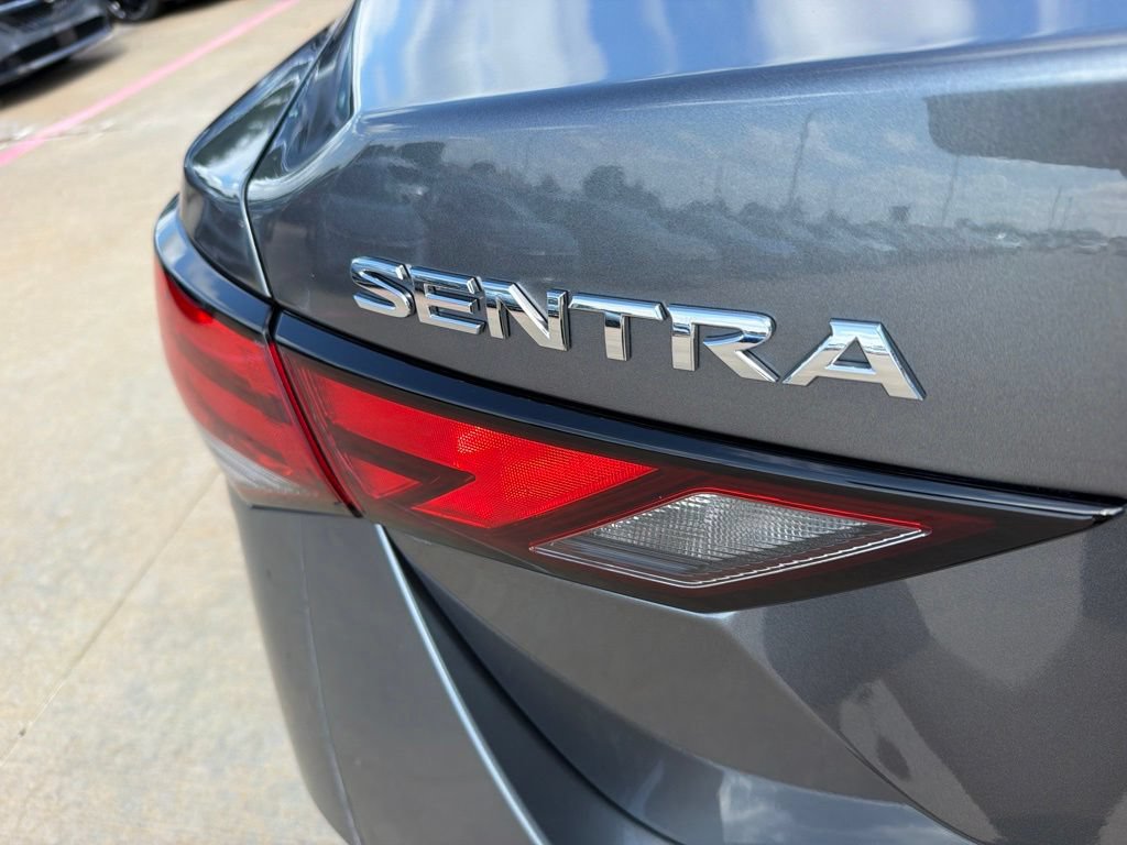 Used 2025 Nissan Sentra S FWD image 10