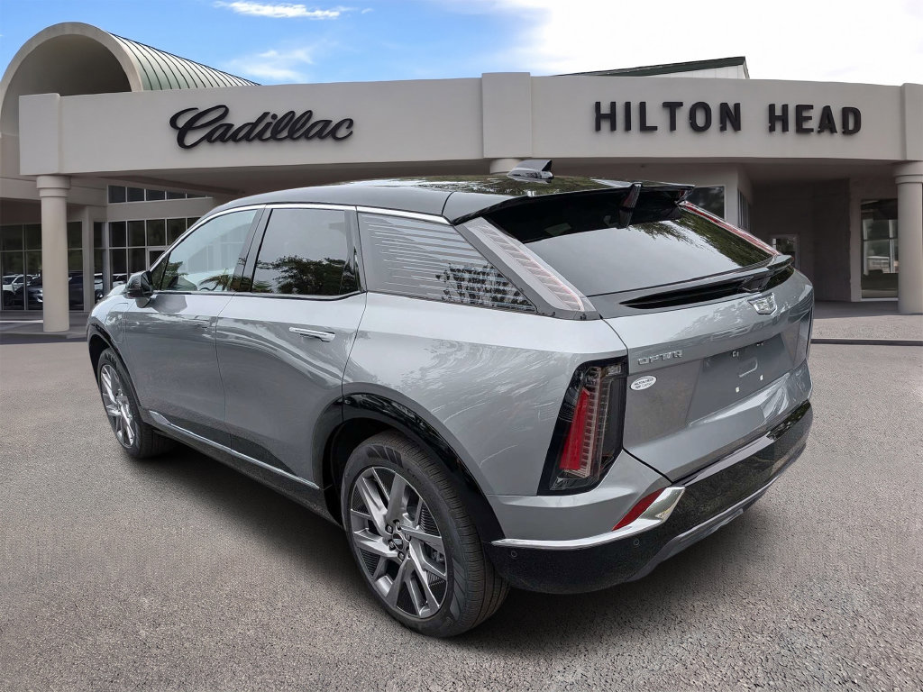 Certified 2027 Cadillac Optiq Luxury RWD image 3