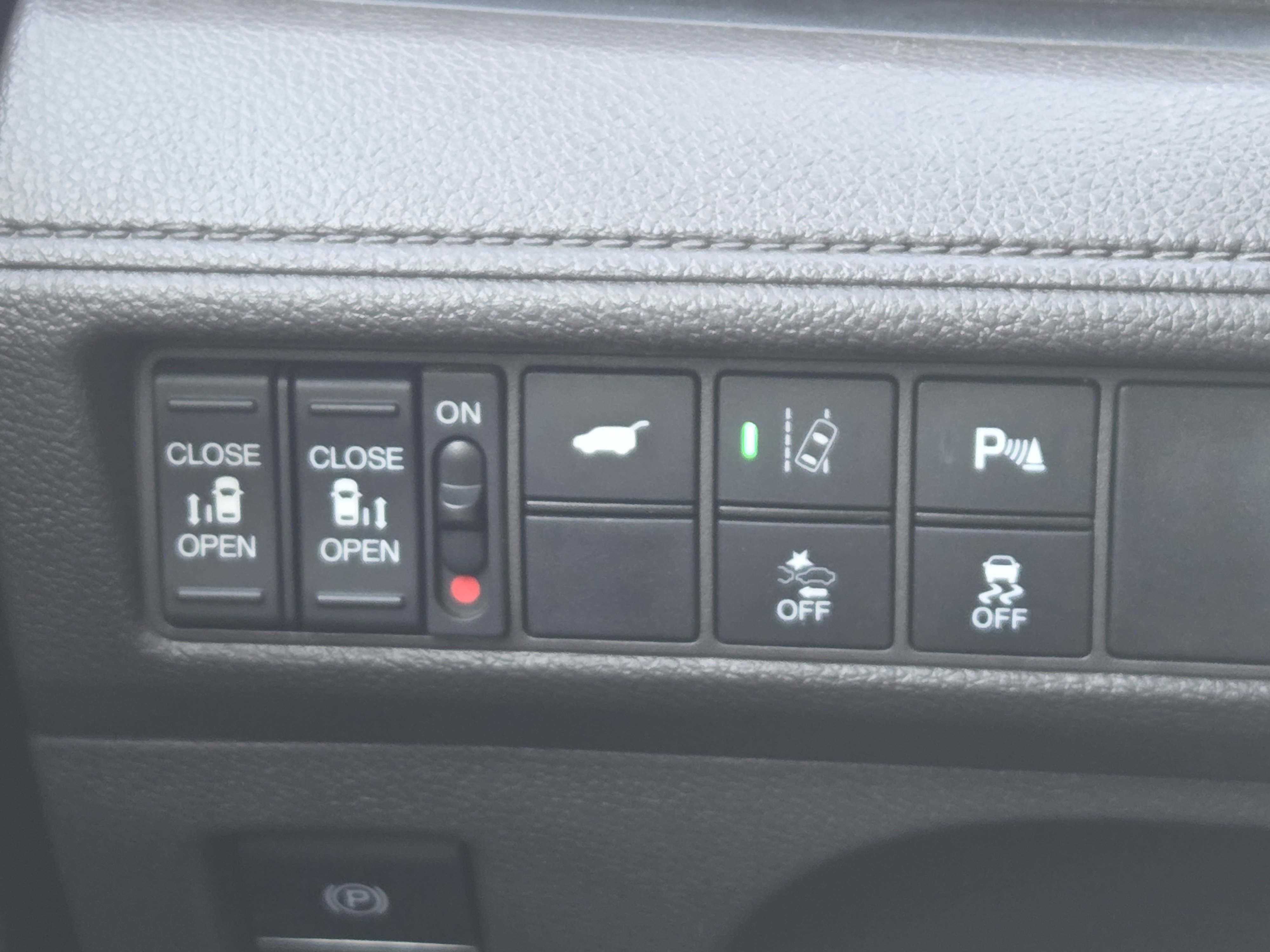 Used 2018 Honda Odyssey Touring image 7