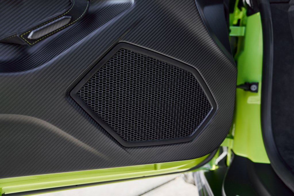 Used 2024 Lamborghini Huracan Sterrato image 41