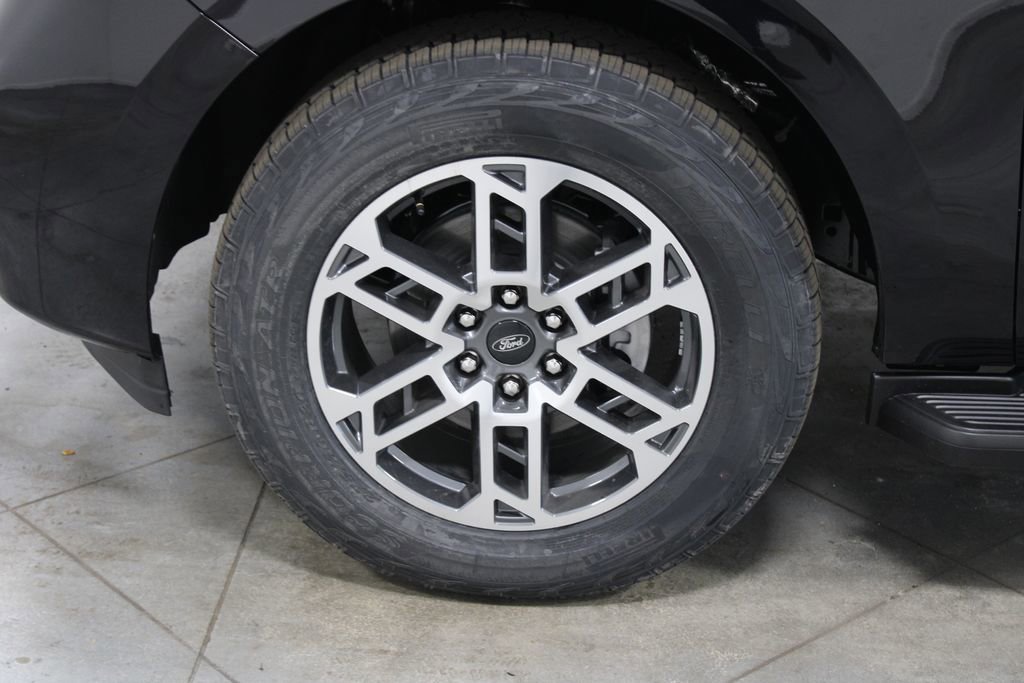New 2026 Ford Expedition Max Active image 20