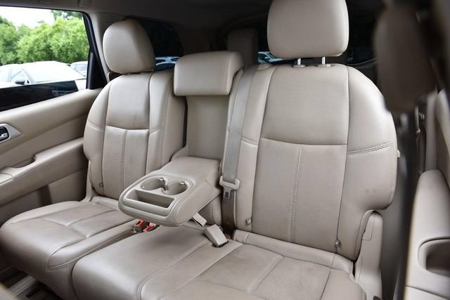 Used 2014 Nissan Pathfinder Platinum w/ Platinum Premium Package AWD/4WD image 25