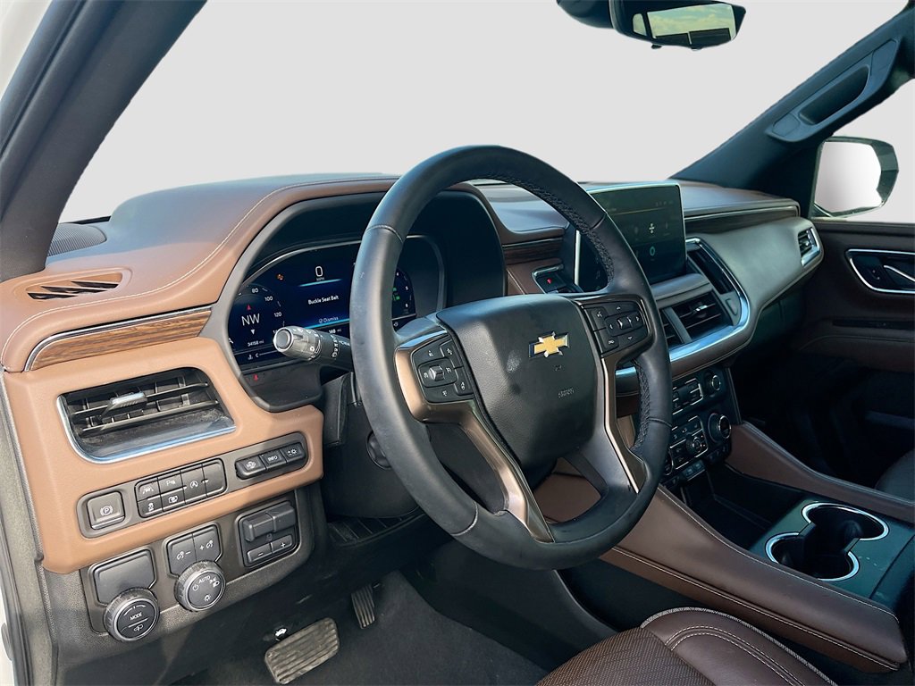 Used 2023 Chevrolet Tahoe High Country image 9