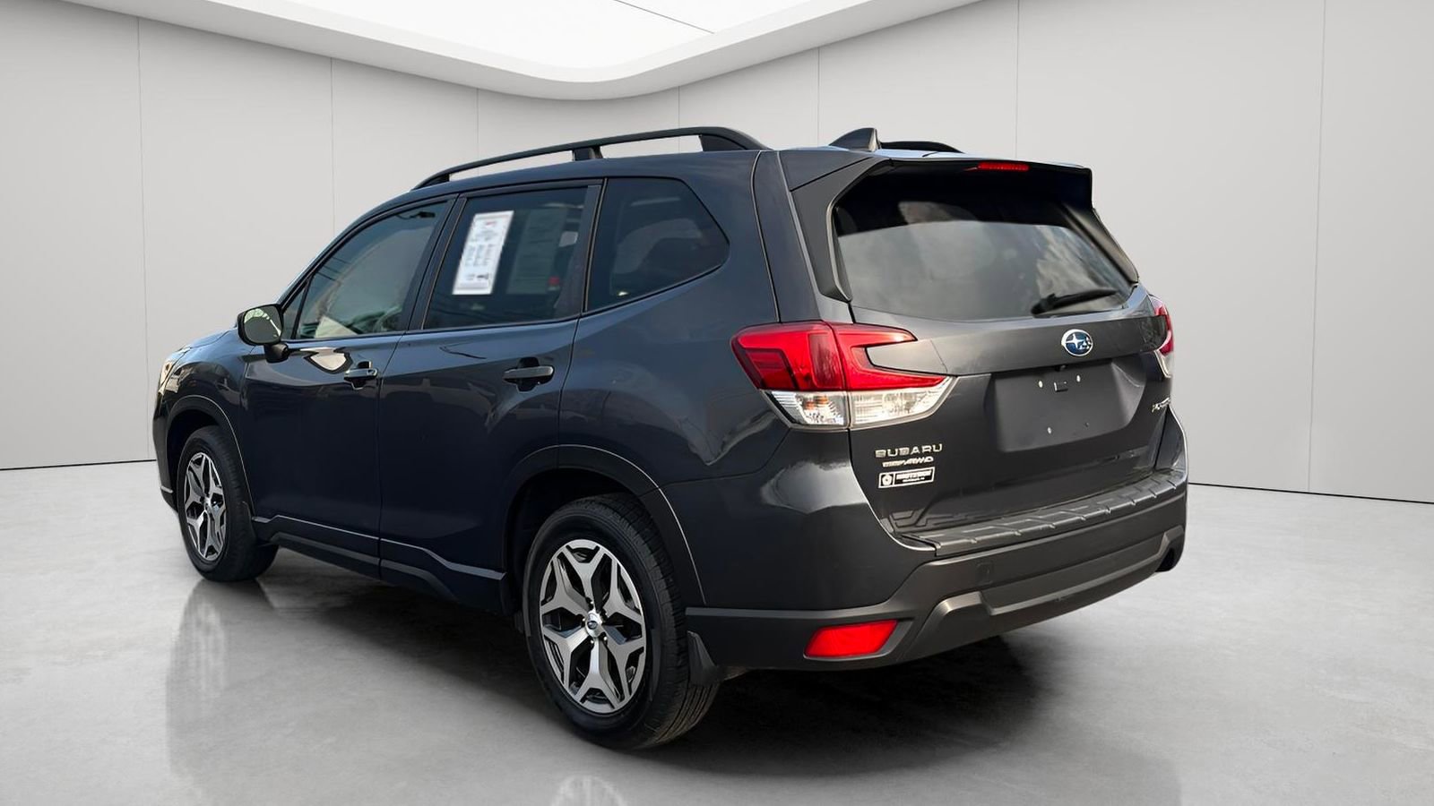Used 2019 Subaru Forester Premium image 7