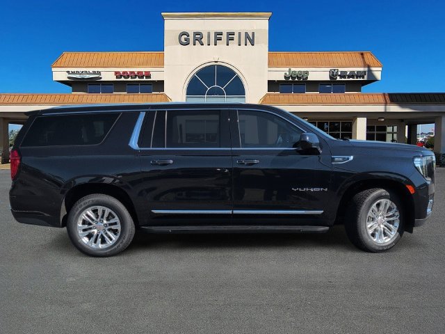 Used 2023 GMC Yukon XL SLT RWD image 3