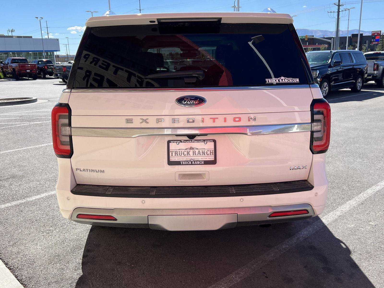 Used 2023 Ford Expedition Max Platinum image 3