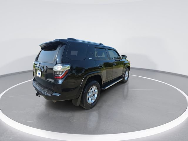Used 2020 Toyota 4Runner SR5 RWD image 8