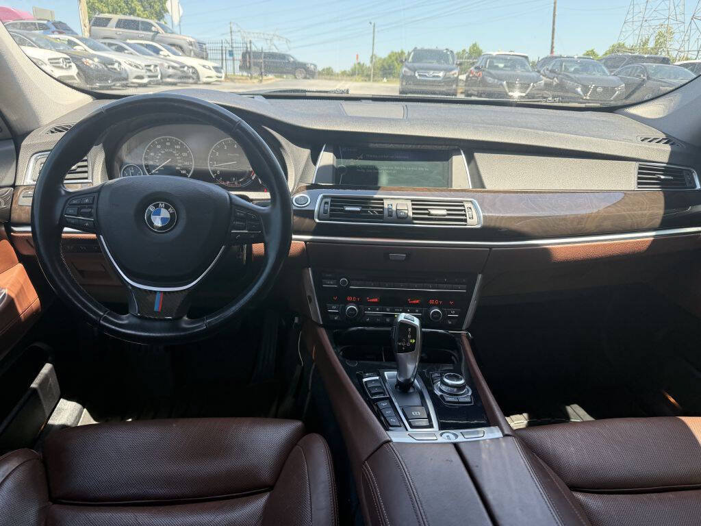 Used 2012 BMW 550i Gran Turismo xDrive AWD/4WD image 15