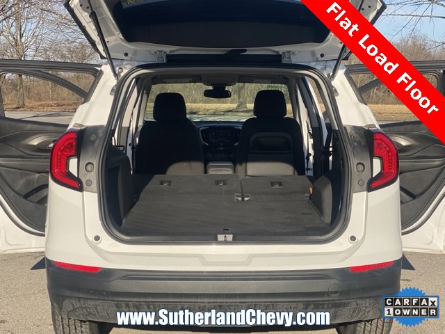 Used 2024 GMC Terrain SLE image 41