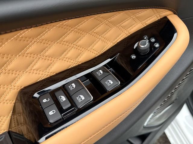 Used 2023 Jeep Grand Cherokee Summit image 13