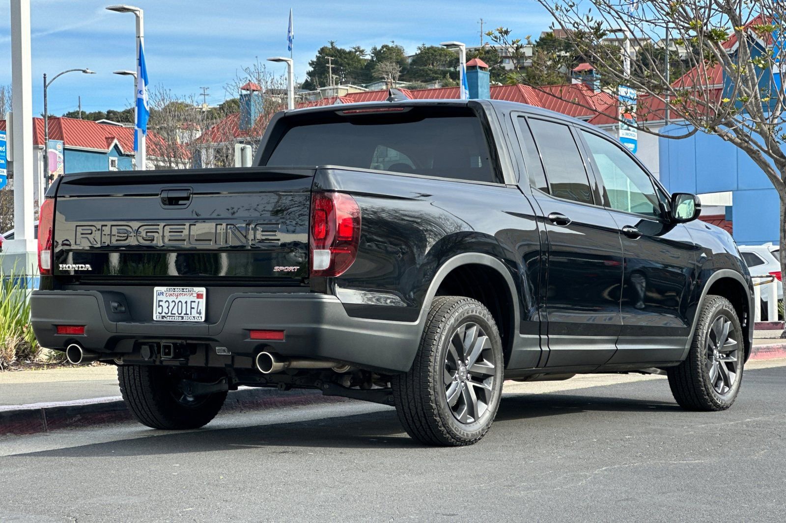 Used 2025 Honda Ridgeline Sport image 3