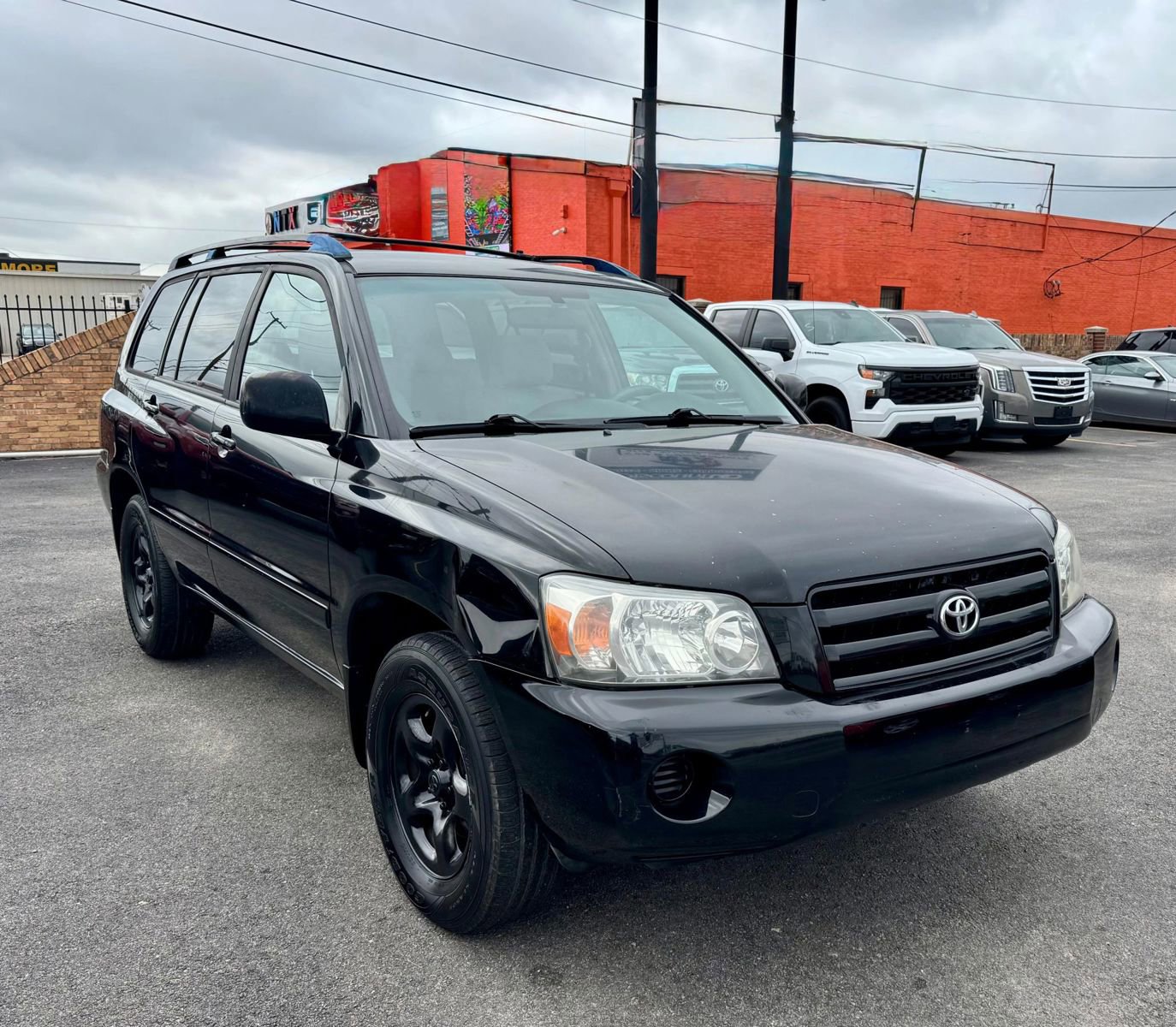 Used 2005 Toyota Highlander 2WD V6 image 1
