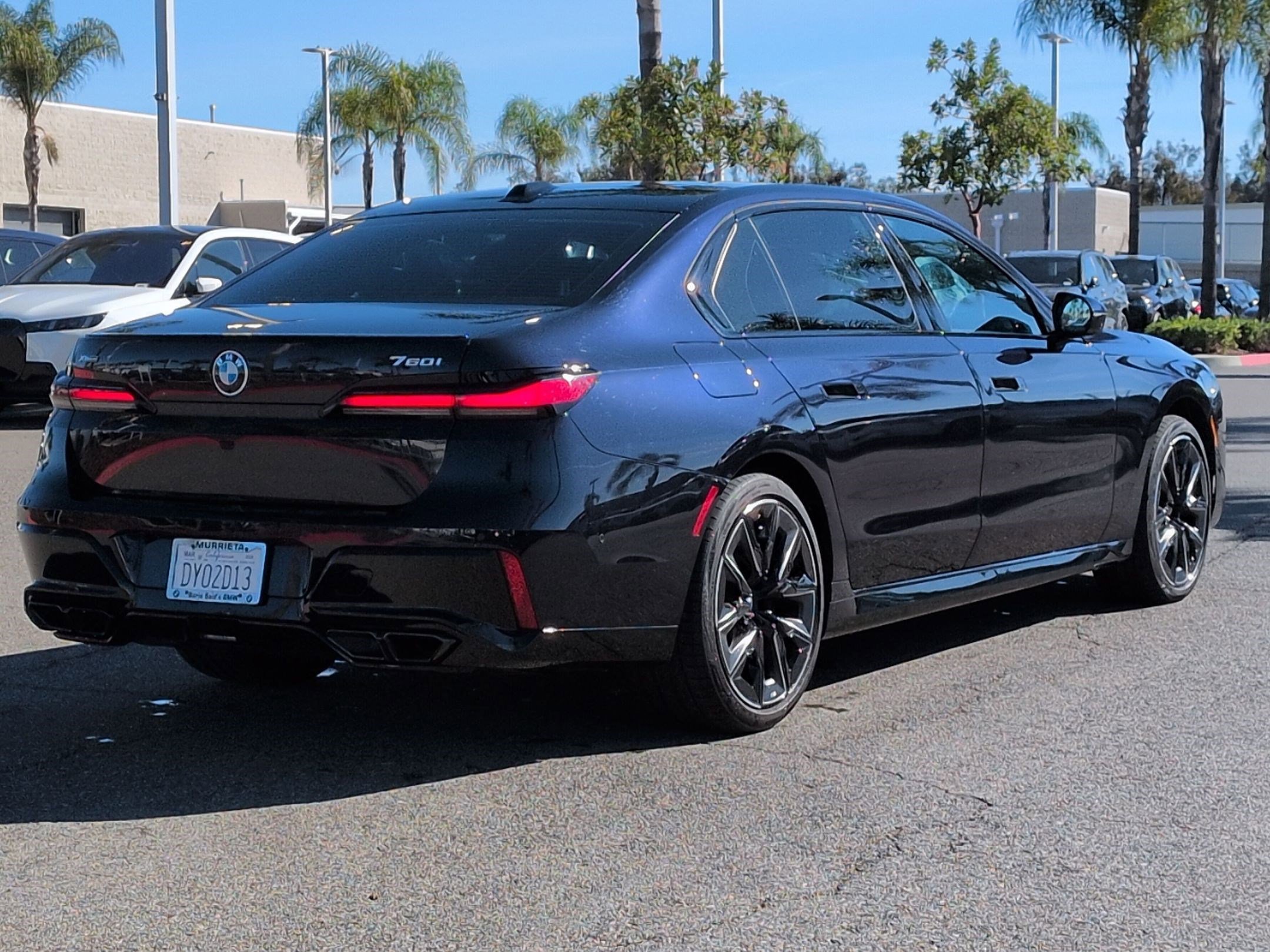 Used 2024 BMW 760i xDrive 760i xDrive w/ Premium Package 2 image 10