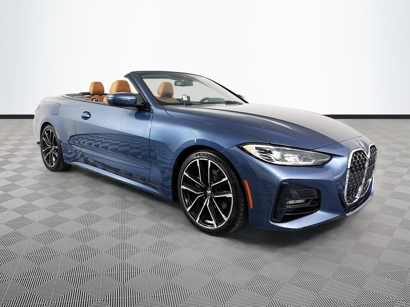 Used 2021 BMW 430i Convertible w/ M Sport Package RWD image 9