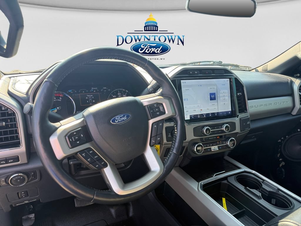 Used 2022 Ford F250 Lariat w/ Black Appearance Package AWD/4WD image 8