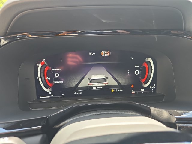 New 2026 Nissan Pathfinder Platinum FWD image 27
