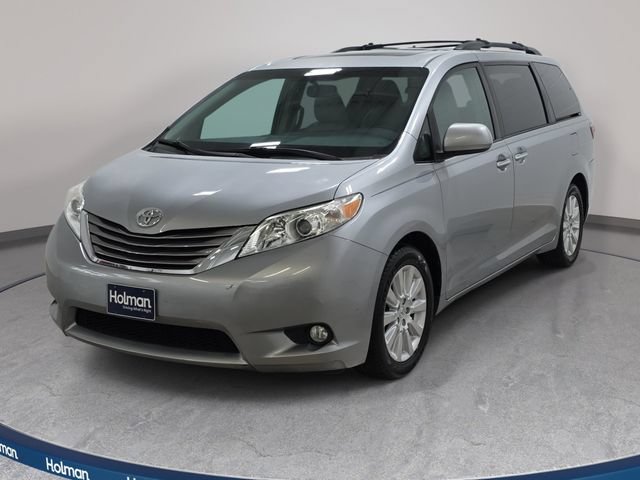 Used 2015 Toyota Sienna XLE w/ XLE Navigation Package AWD/4WD image 1