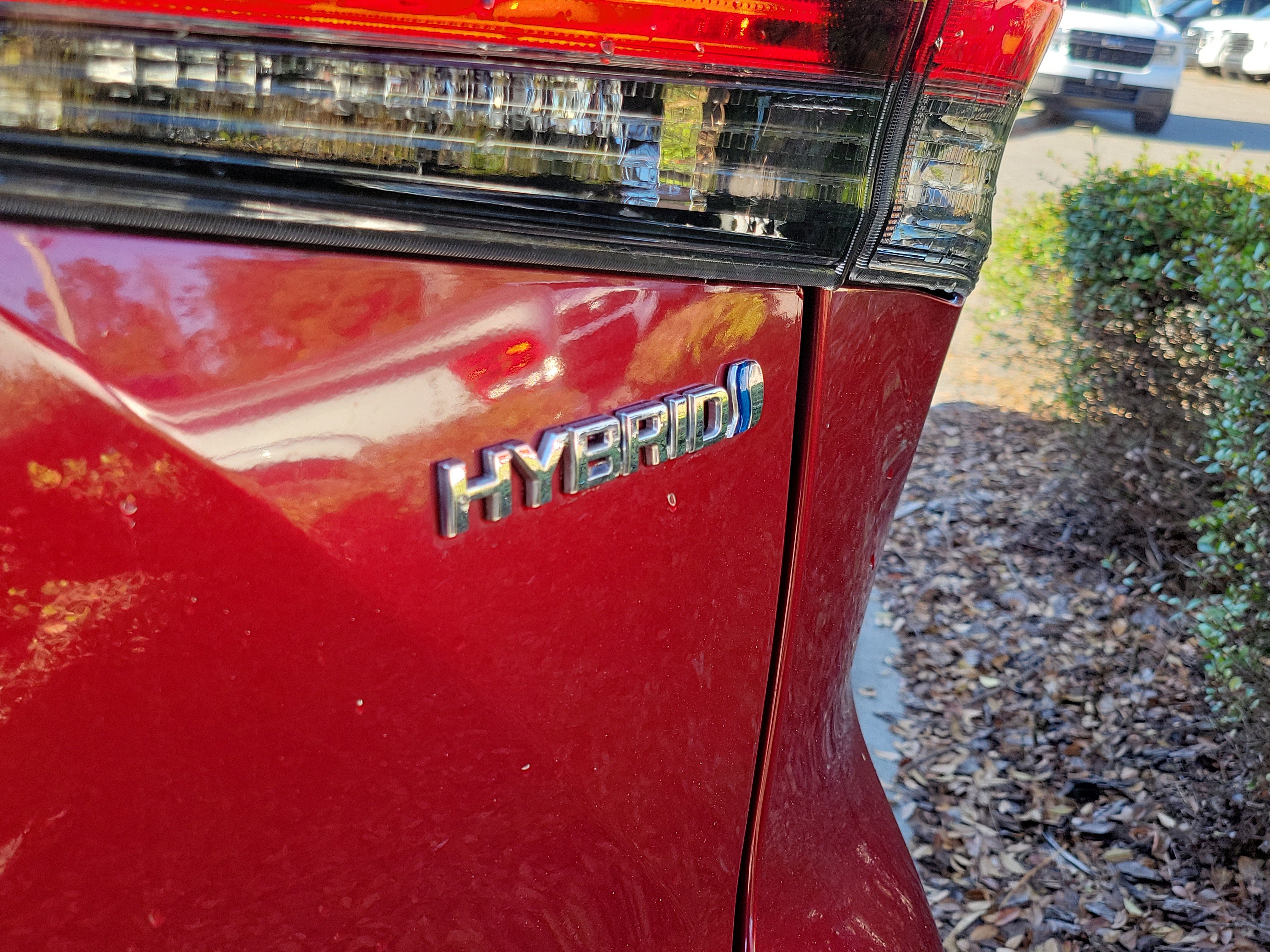 Used 2023 Toyota Highlander Limited image 16