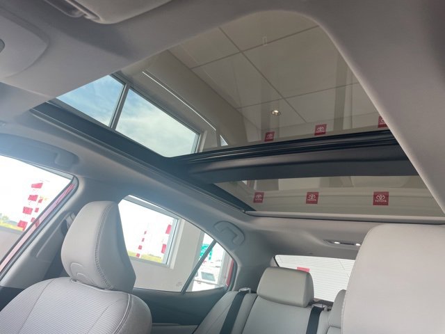 Certified 2025 Toyota Camry XLE image 18