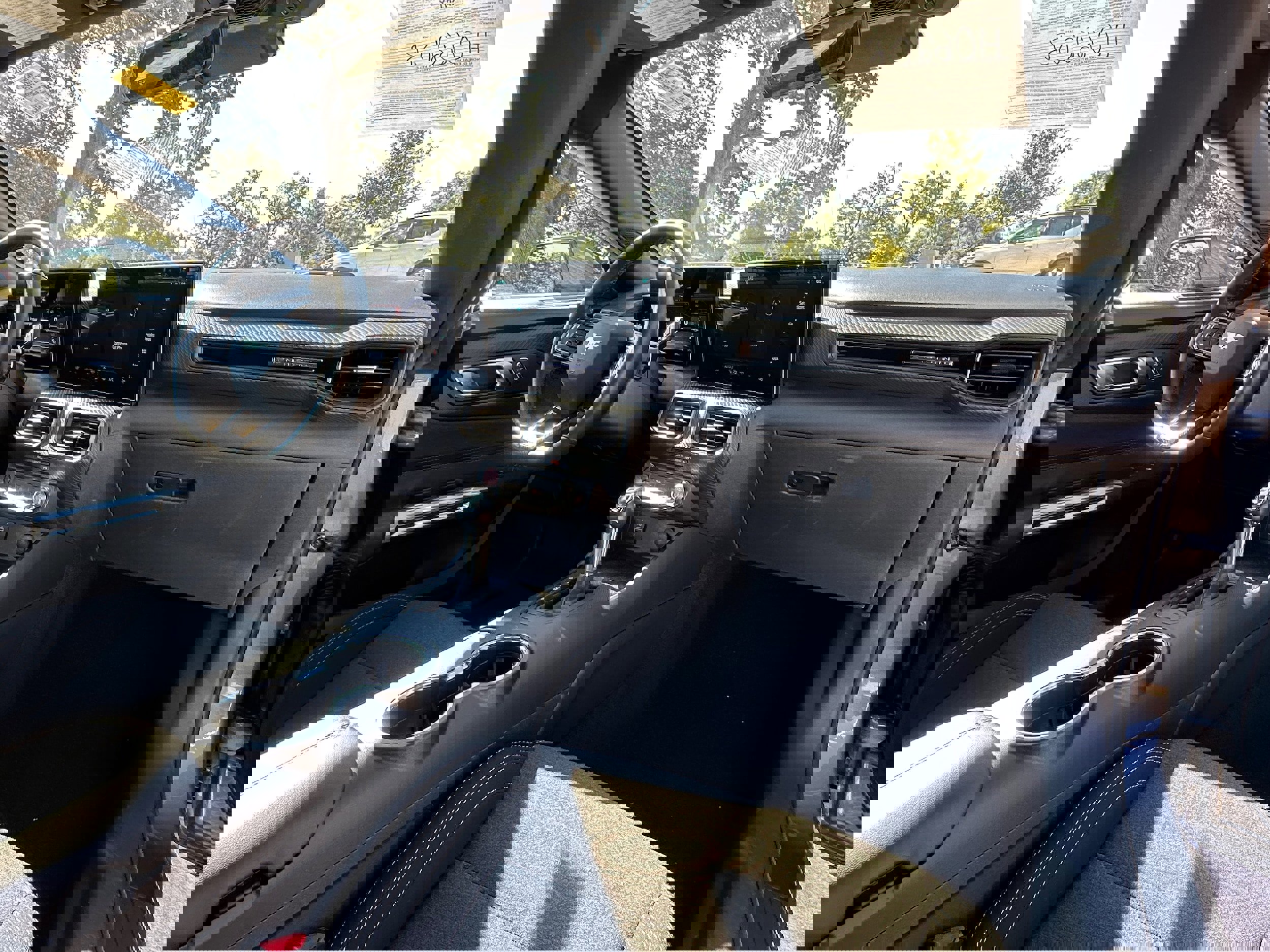 Used 2024 Ford Mustang EcoBoost image 13