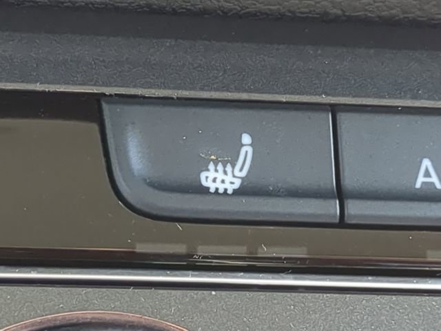 Certified 2024 Volkswagen Tiguan S image 22