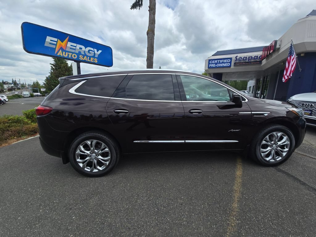 Used 2020 Buick Enclave Avenir w/ Avenir Technology Package AWD/4WD image 8