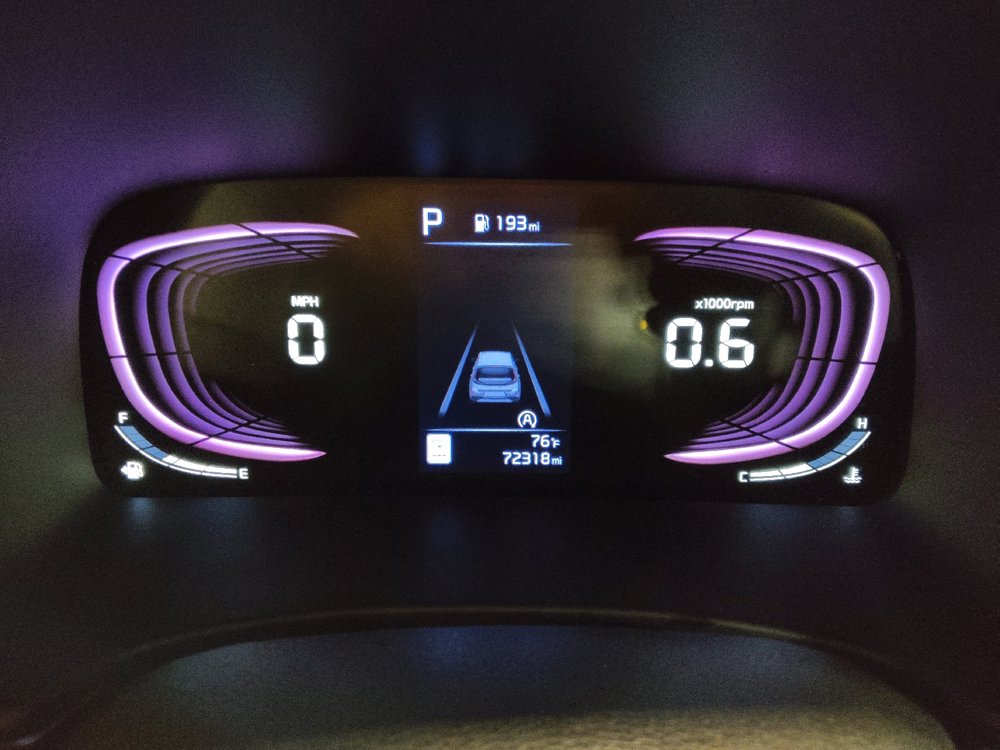 Used 2023 Kia Soul LX w/ LX Technology Package FWD image 23