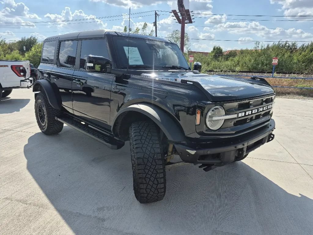 Used 2022 Ford Bronco Outer Banks w/ Sasquatch Package AWD/4WD image 4
