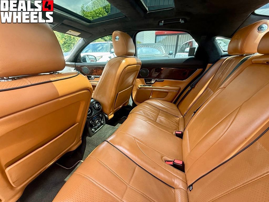 Used 2012 Jaguar XJ RWD image 35