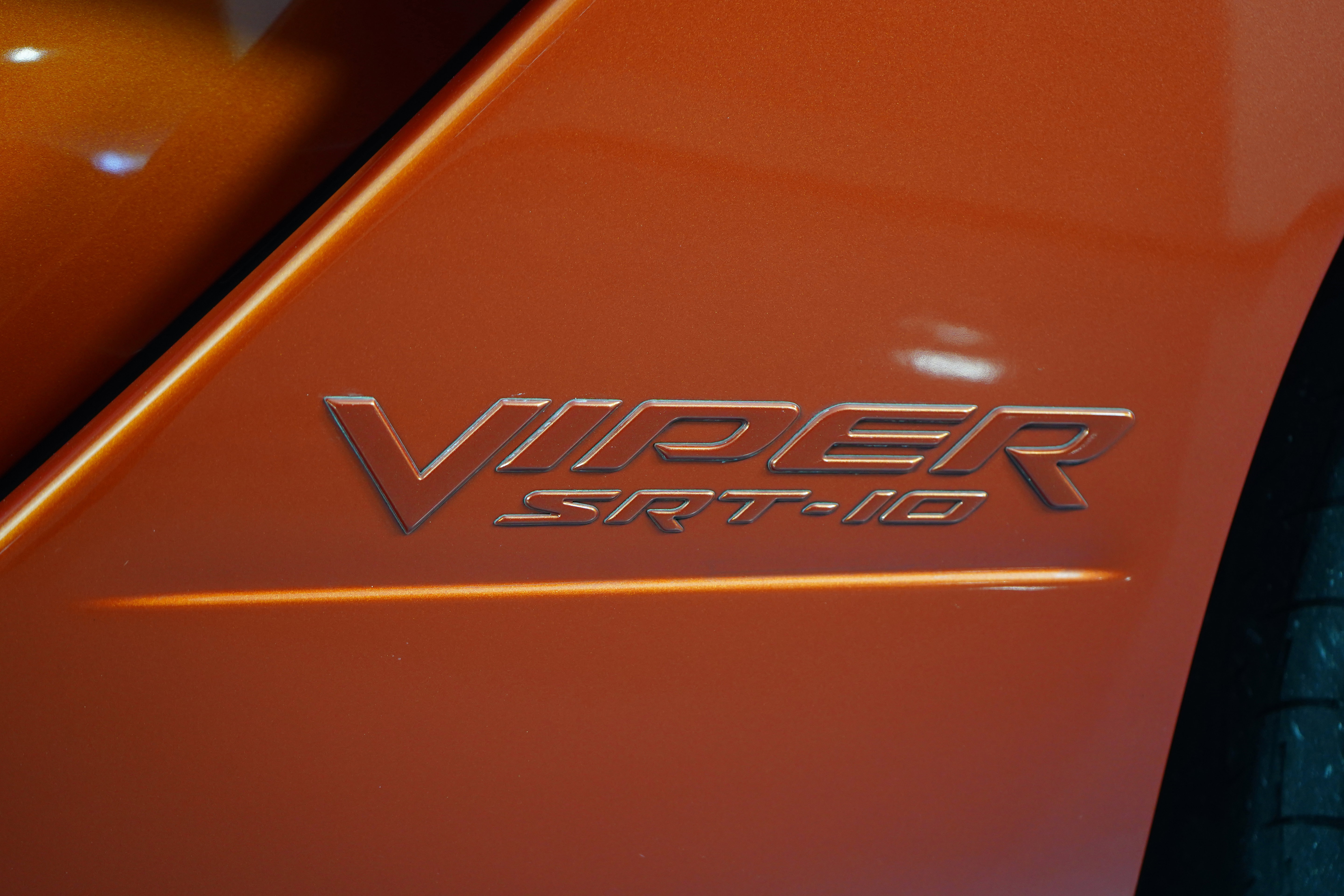 Used 2005 Dodge Viper SRT-10 w/ Copperhead Edition Group image 10