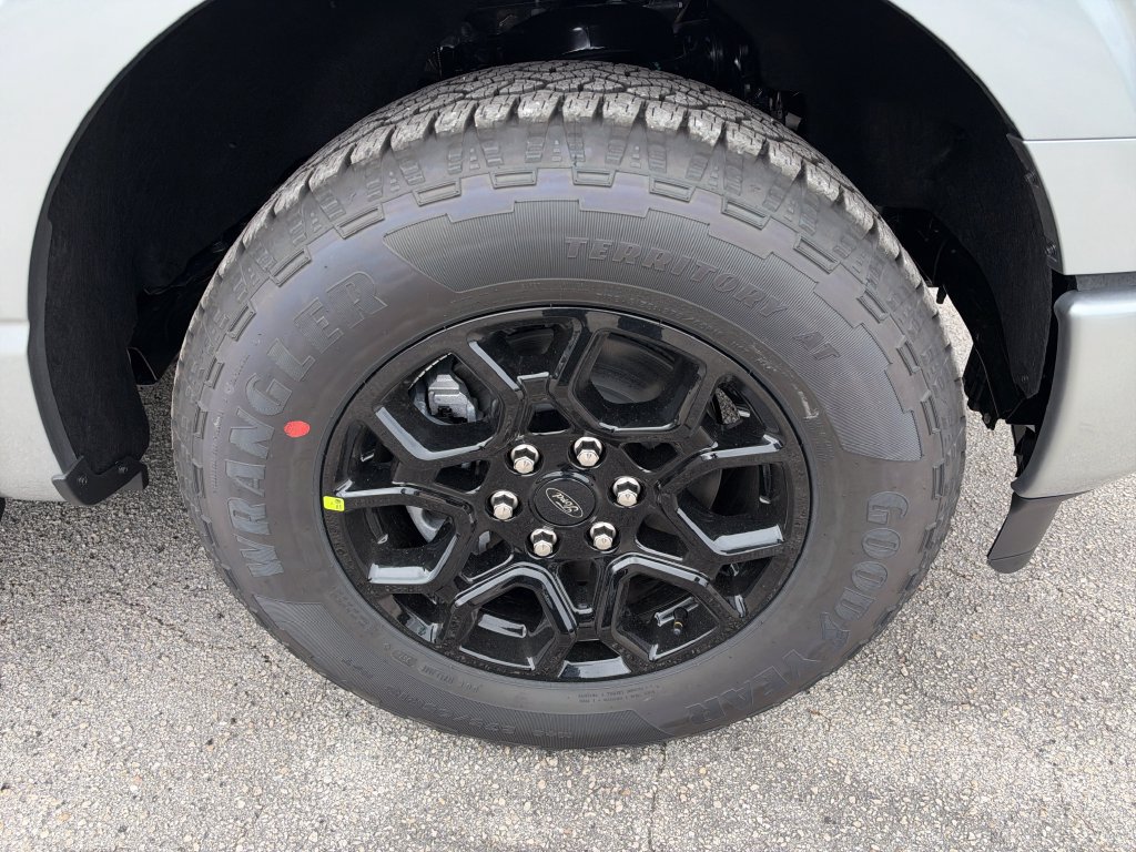 New 2026 Ford F150 Lariat RWD image 11